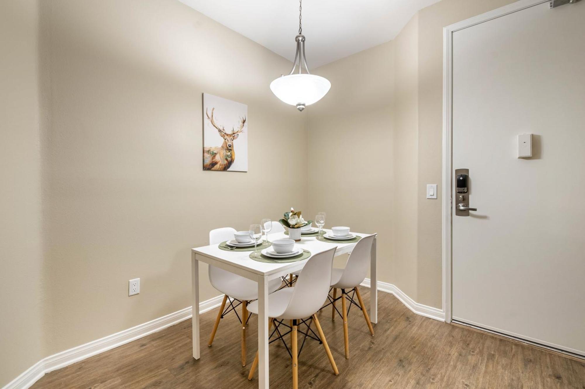 Cozy 1bd In Mdr! Free Parking And Pool! Los Angeles