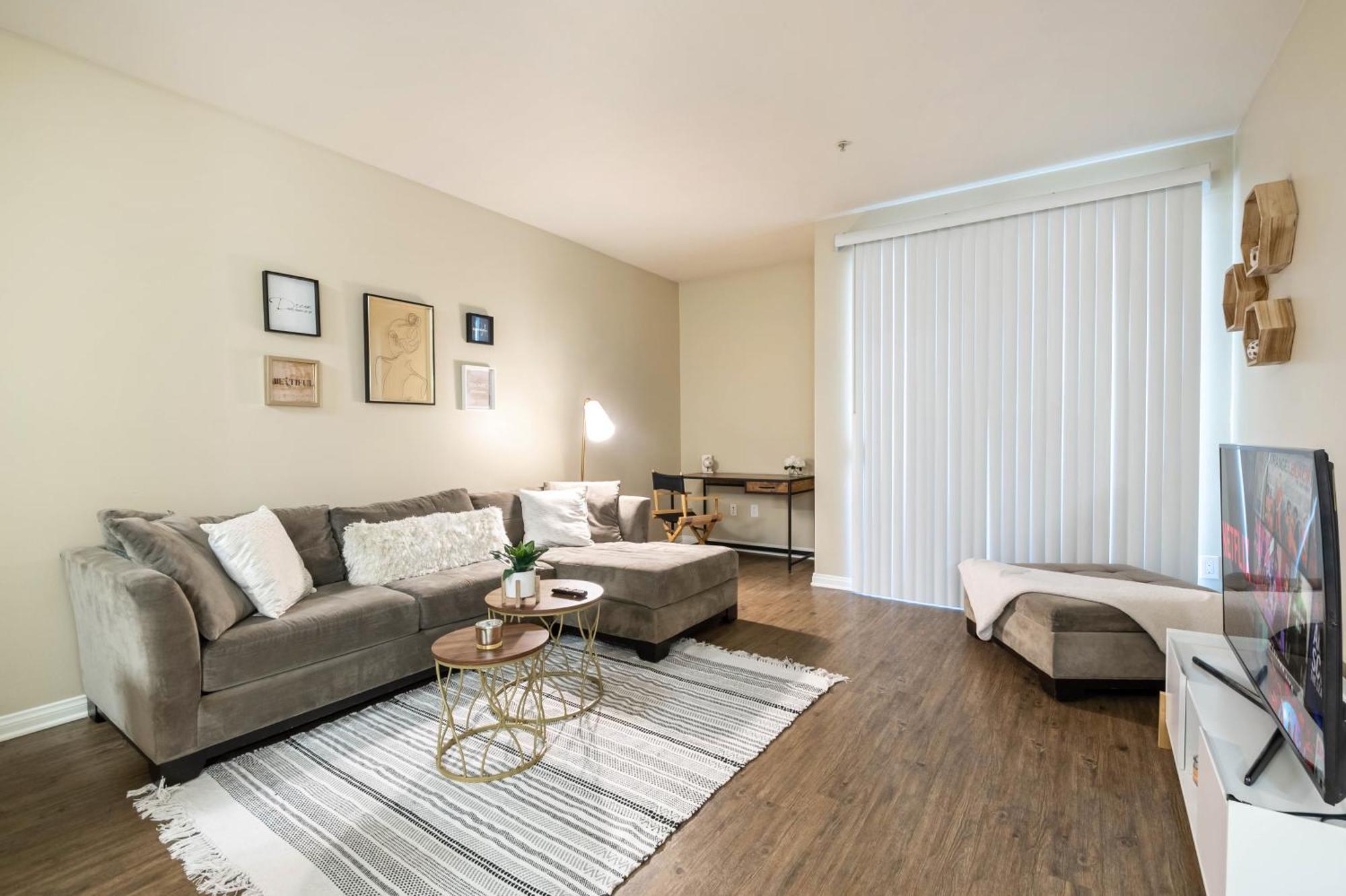 Cozy 1bd In Mdr! Free Parking And Pool! Apartment *