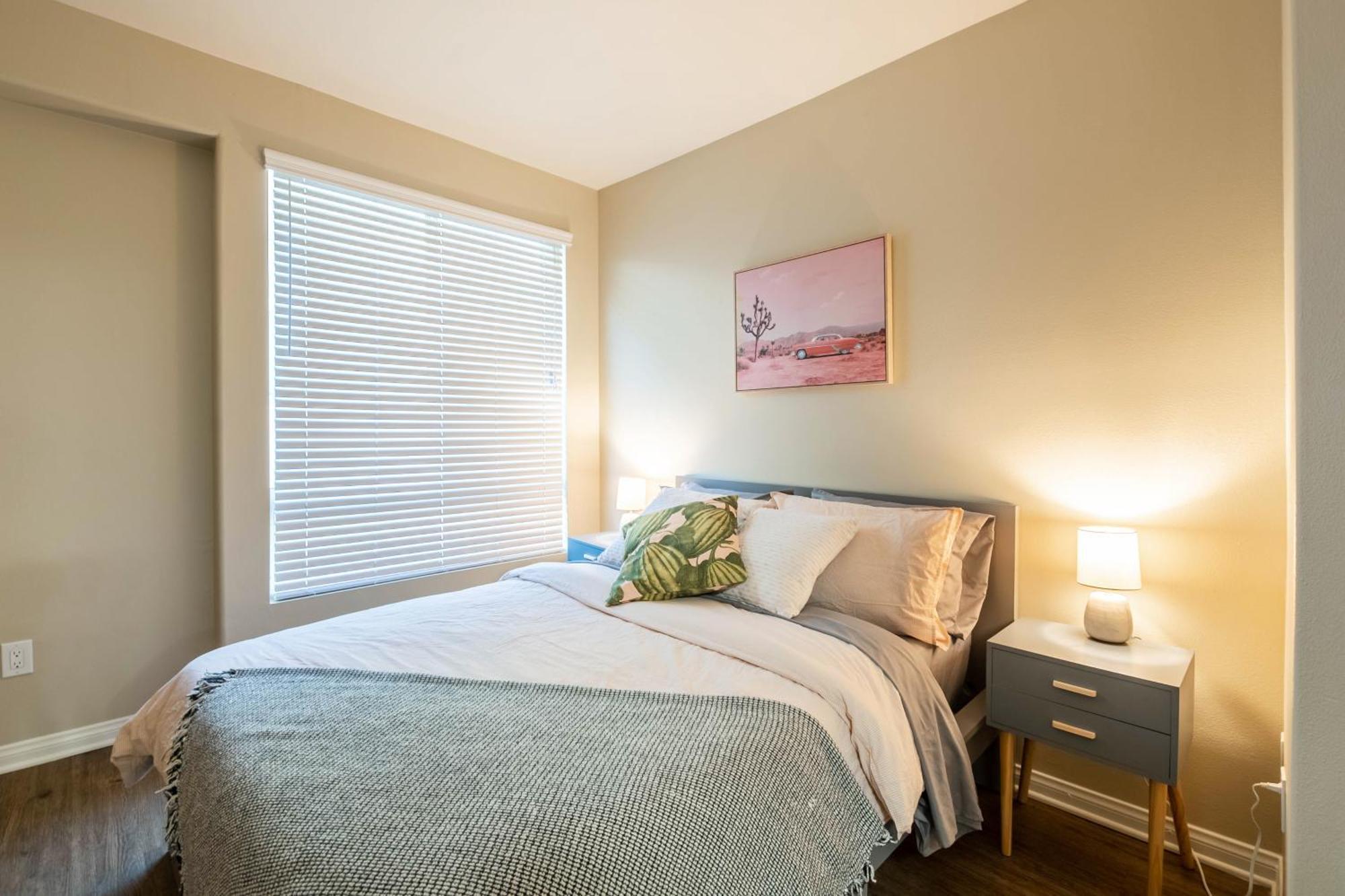 Cozy 1bd In Mdr! Free Parking And Pool! *